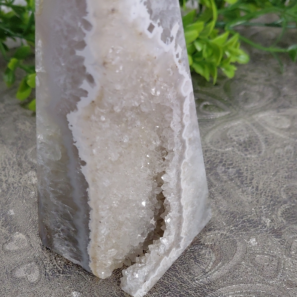 Natural Crystal Geode Tower - Picture 3 of 12